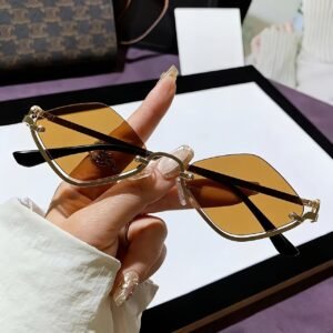 1 Pair of Women's Fashion Glasses, Ultra-Light Vintage Style - Tawny